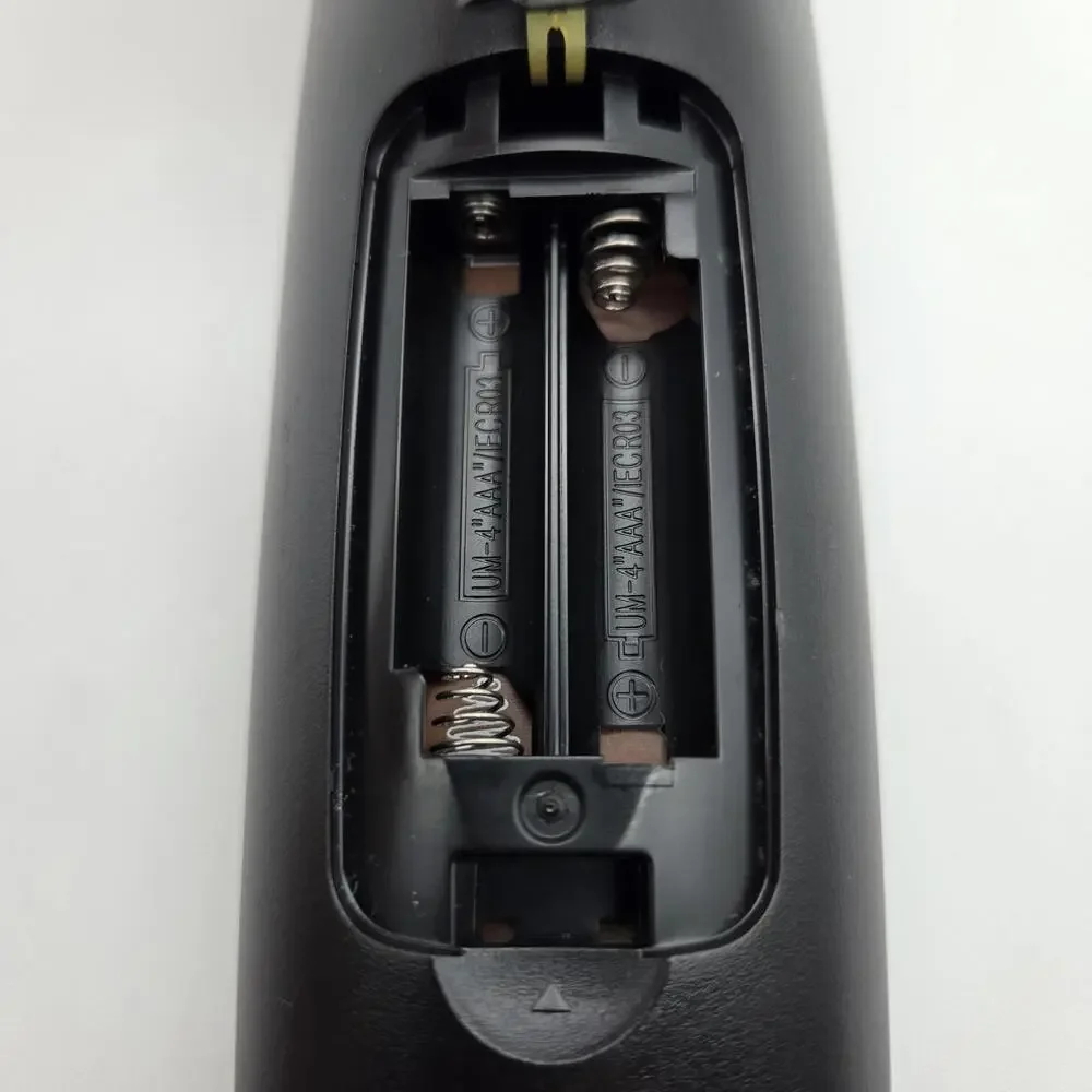 Samsung BN59-00678A LCD Remote Control TV HL61A510 HL67A510 LN19A330 LS24TDNSUV